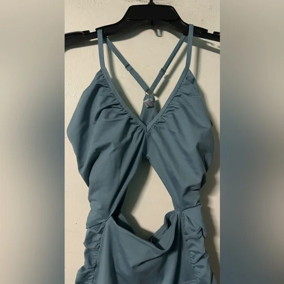 Fp movement onesie - Picture 7 of 8